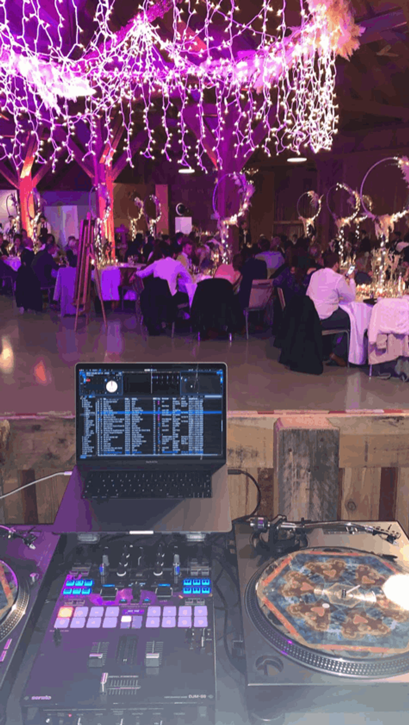 user-upload/business/work-media/4lw9nfuai9nzqwsn2zqoj_die-musikmeisterei.png